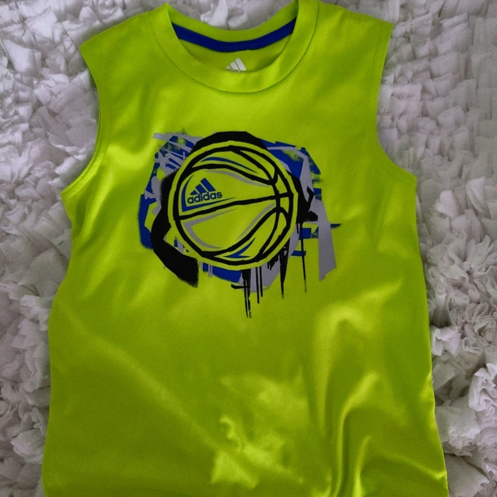 Adidas Boys Sleeveless Tank Size 5